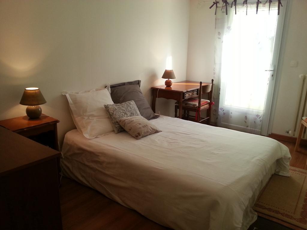 Chambre Avec Jardin Pierre Curie Bry-sur-Marne Dış mekan fotoğraf