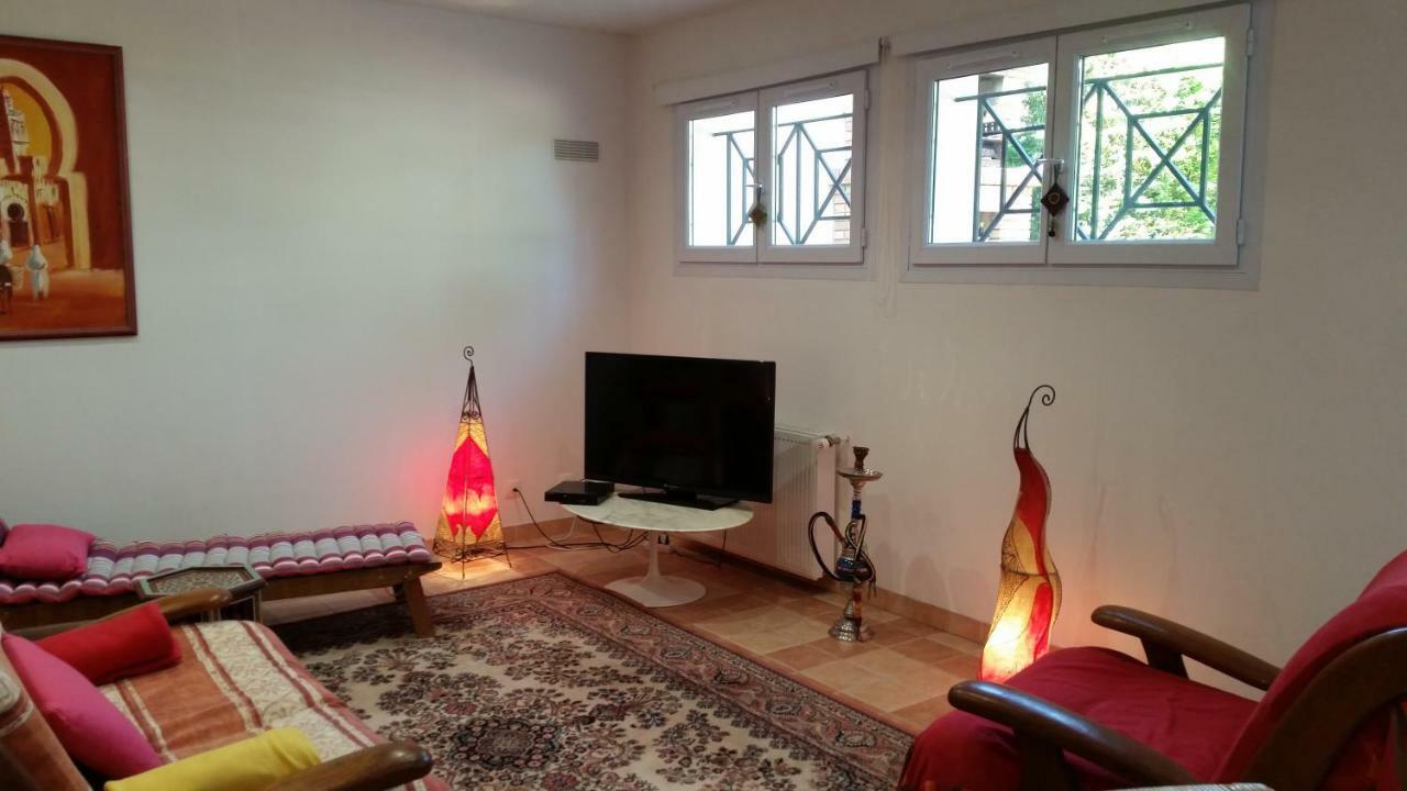 Chambre Avec Jardin Pierre Curie Bry-sur-Marne Dış mekan fotoğraf